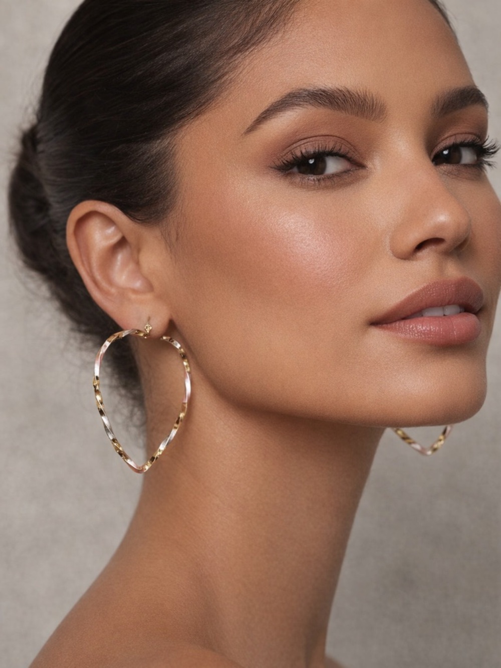 Pretty Bird Jewelry Tricolor Heart-Shaped Hoop Earrings